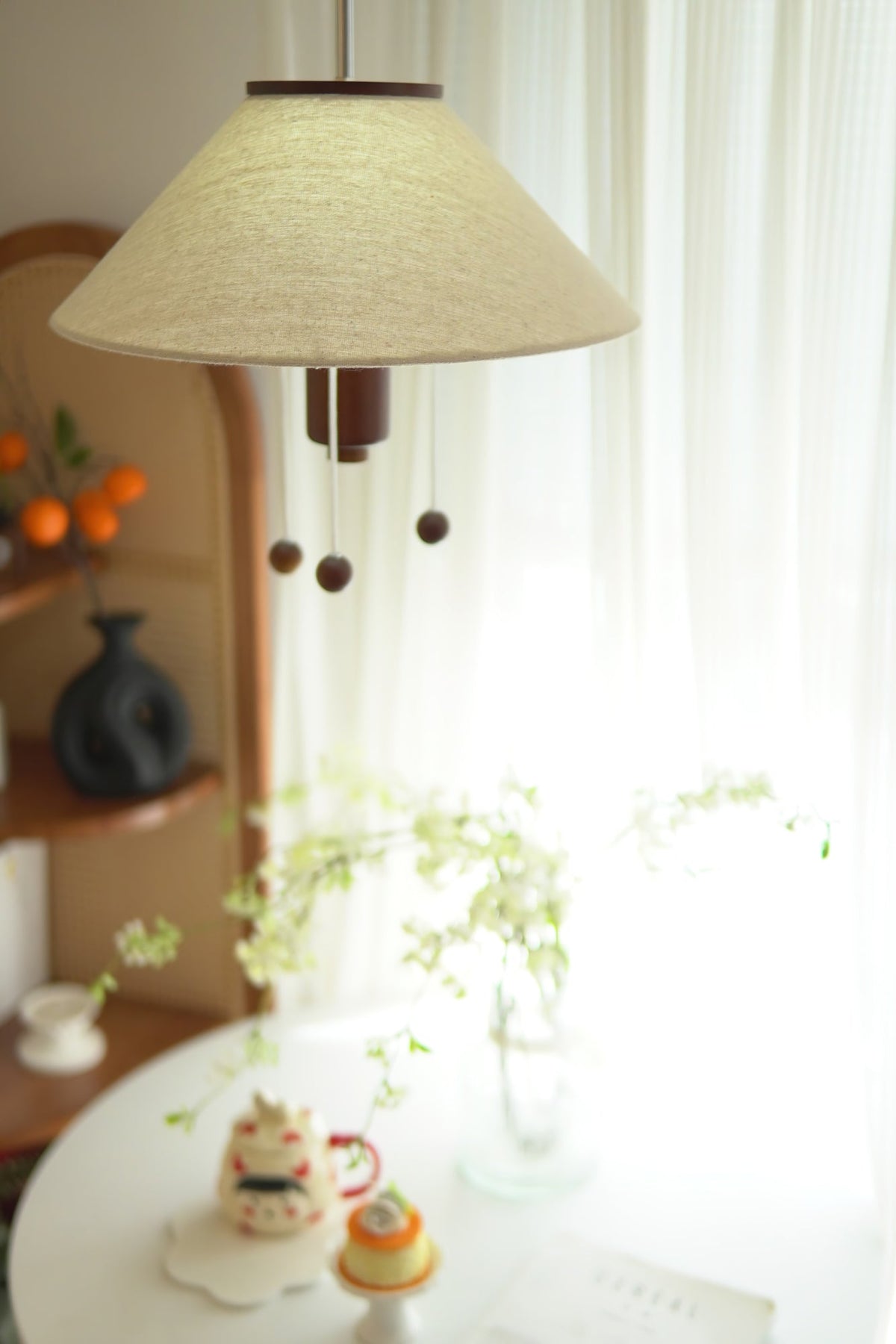 Octopus-Shaped Pendant Light – Sculptural Ceiling Lamp
