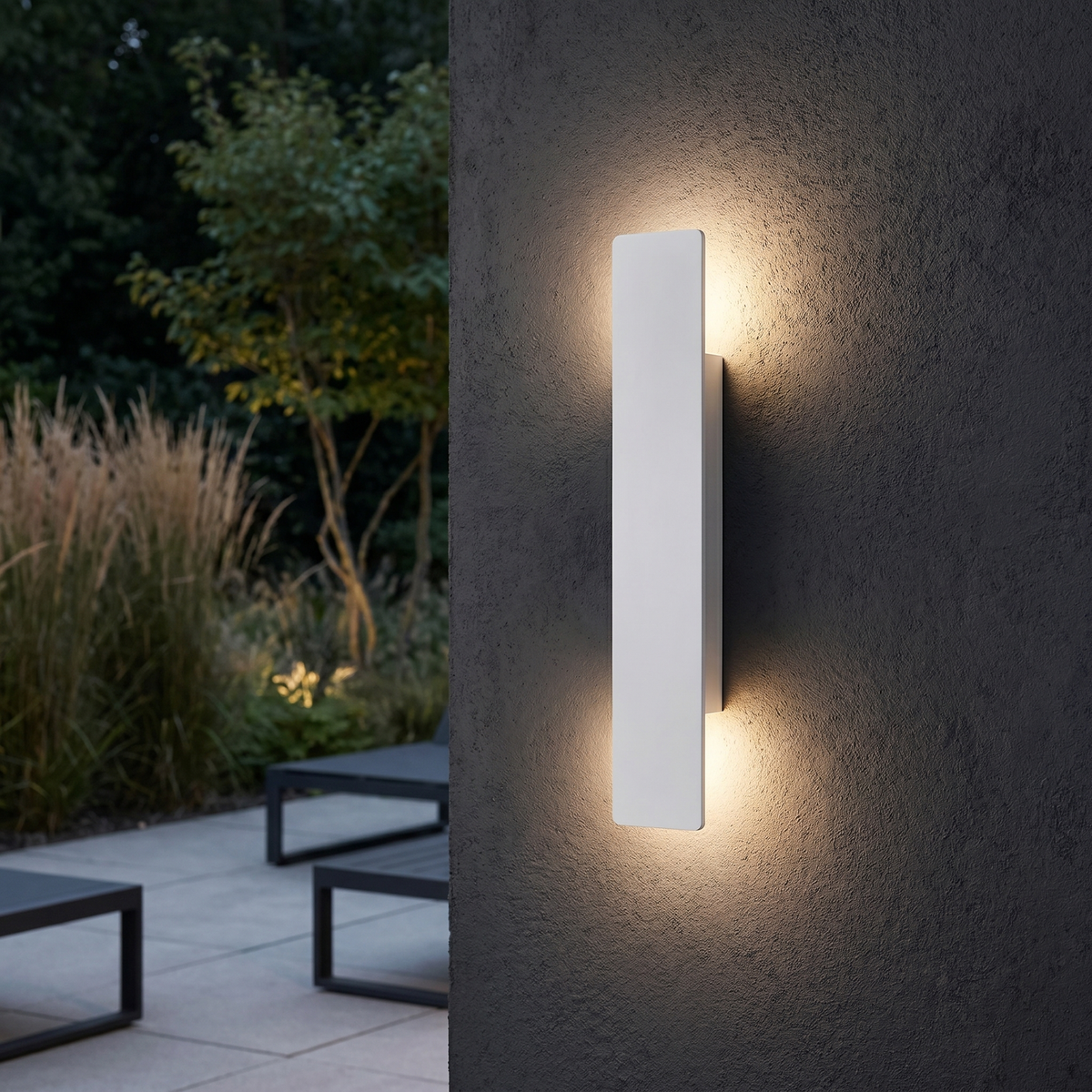 Dual-Glow LED Wall Fixture, Weatherproof, 6W