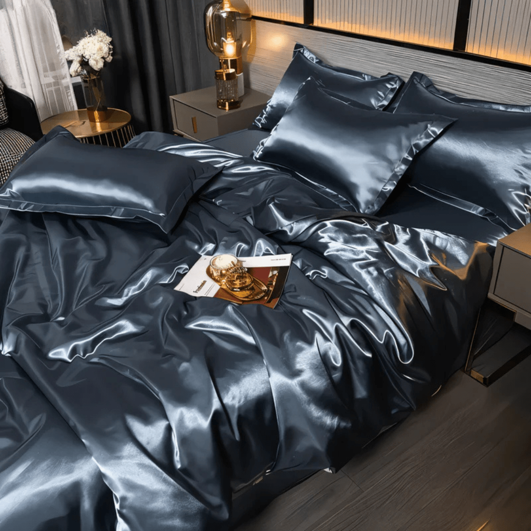 Silken Dreams – Luxurious Bedding Set for Ultimate Comfort