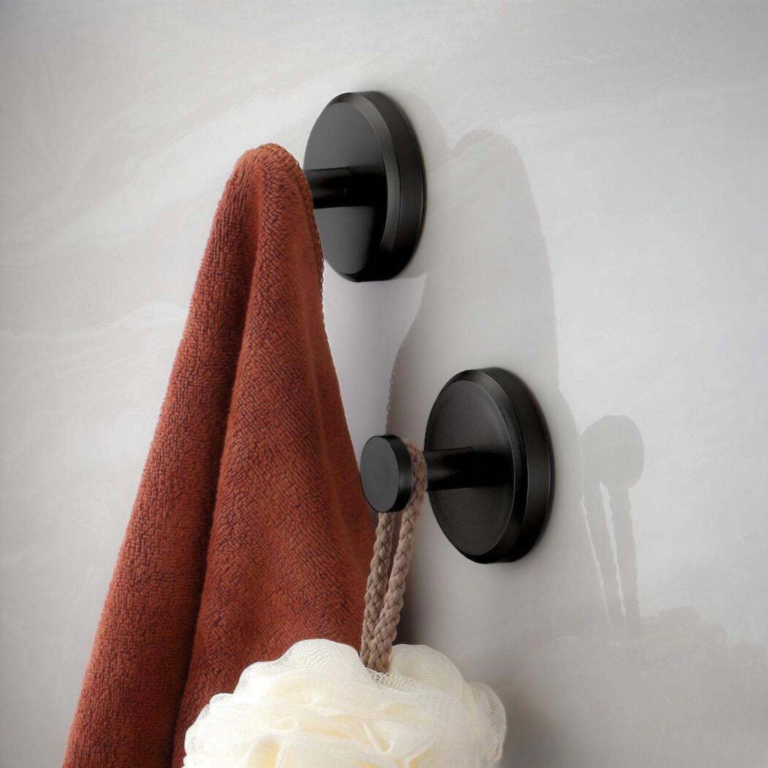4-Pack Strong Suction Hooks for Effortless Home Organization