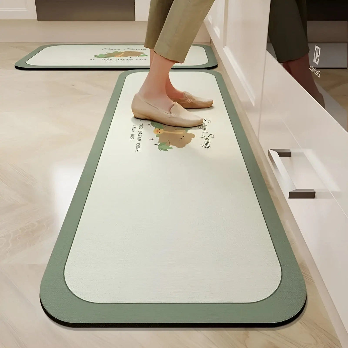 Durable Non-Slip Kitchen Mat with Quick-Dry Surface
