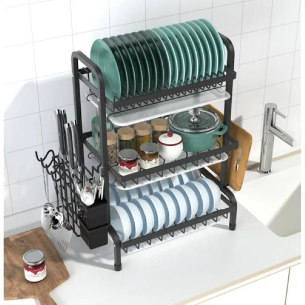 Space-Efficient Dish Organizer with Adjustable Levels