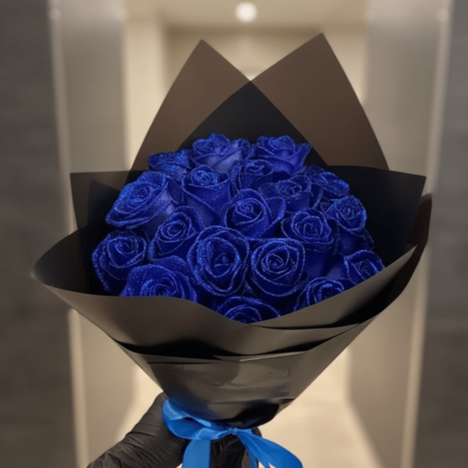 Radiant Bloom – Enchanting Glitter Rose Home Accent