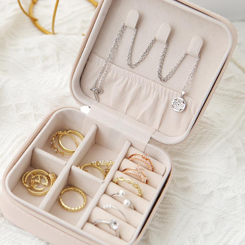 Elegant Jewelry Travel Organizer Case