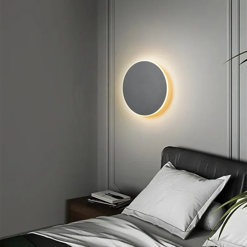 Contemporary LED Wall Light