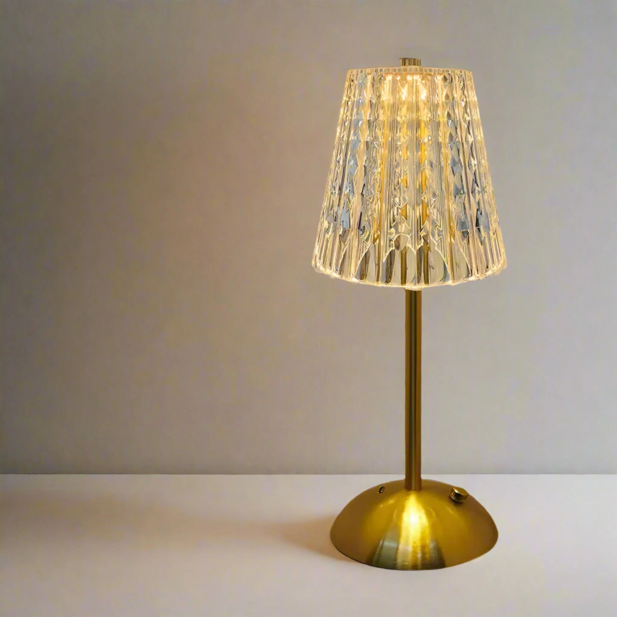 Elegant Touch-Controlled Rechargeable Table Lamp in Gold