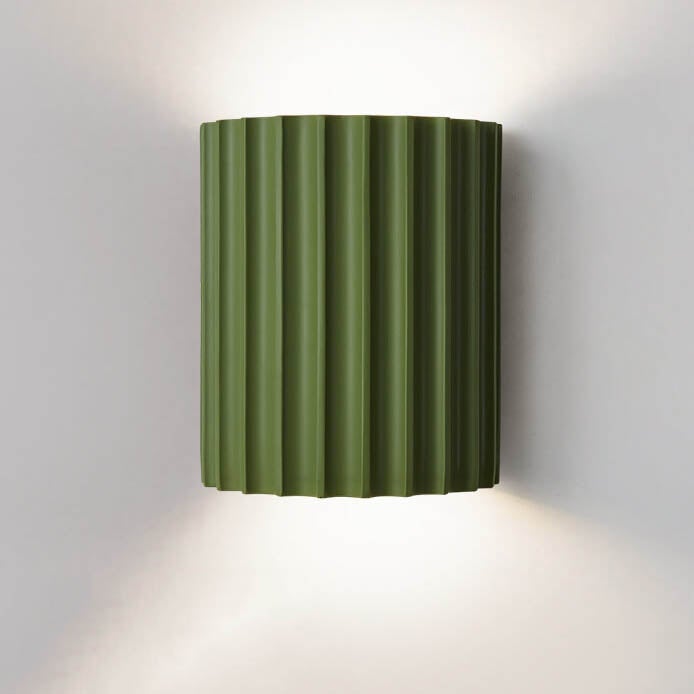 Chic Modern Striped Wall Lamp for Sophisticated Spaces
