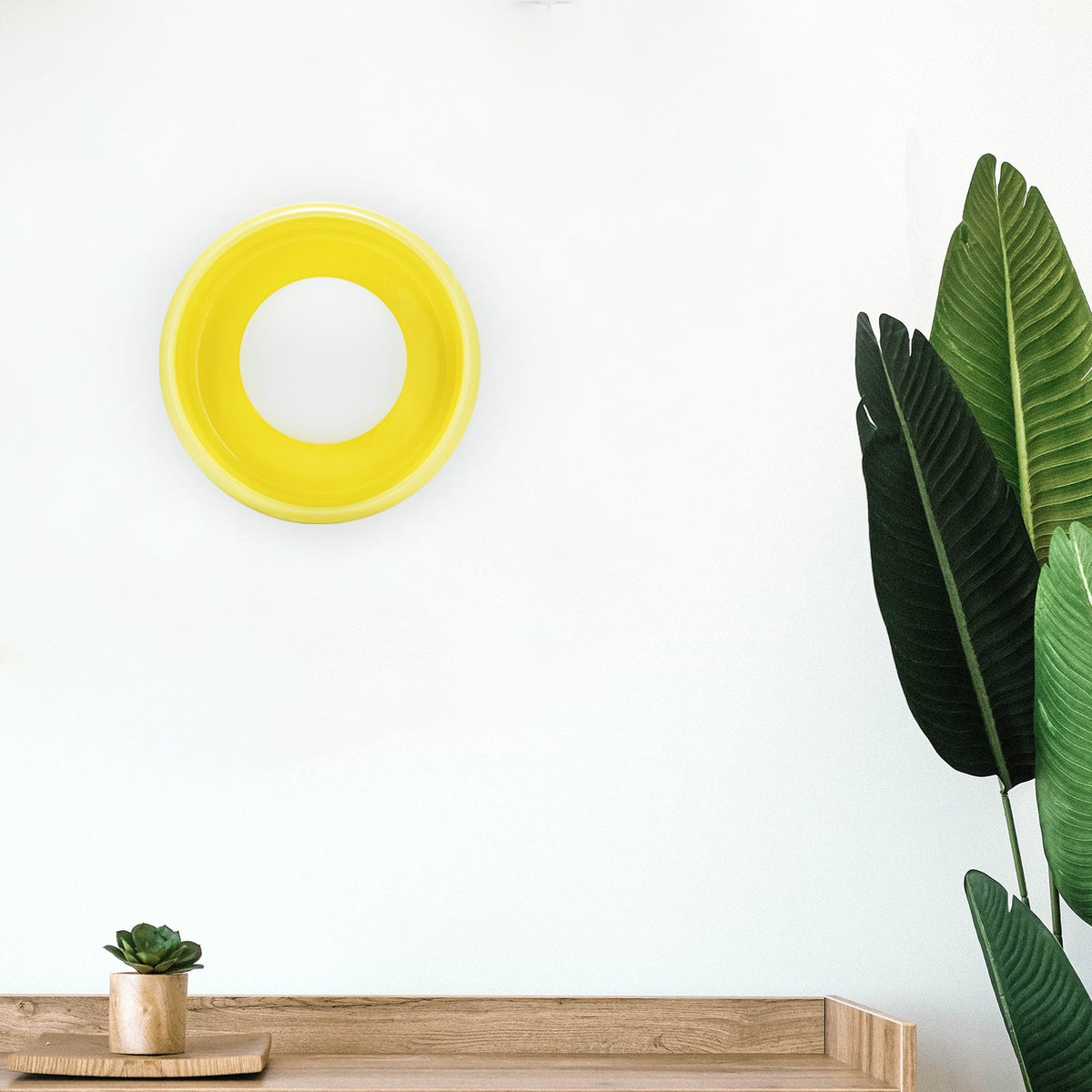 Ceramic Wall Light Fixture - Round Design