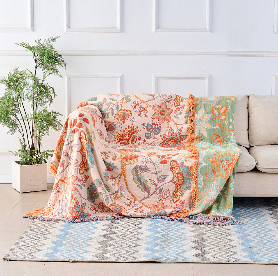 Charming Floral Blanket in Cream with Vibrant Accents