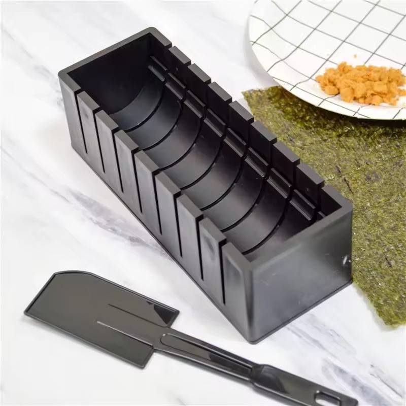 Perfectly Round Sushi Maker