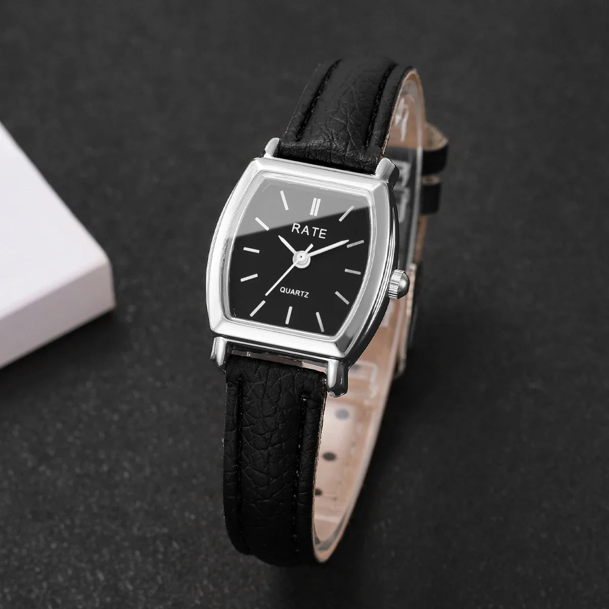 Sophisticated Women's Quartz Timepiece – Leather Strap Analog Watch