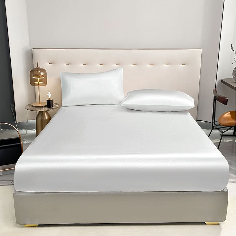 AquaGuard – Premium Waterproof Fitted Mattress Protector