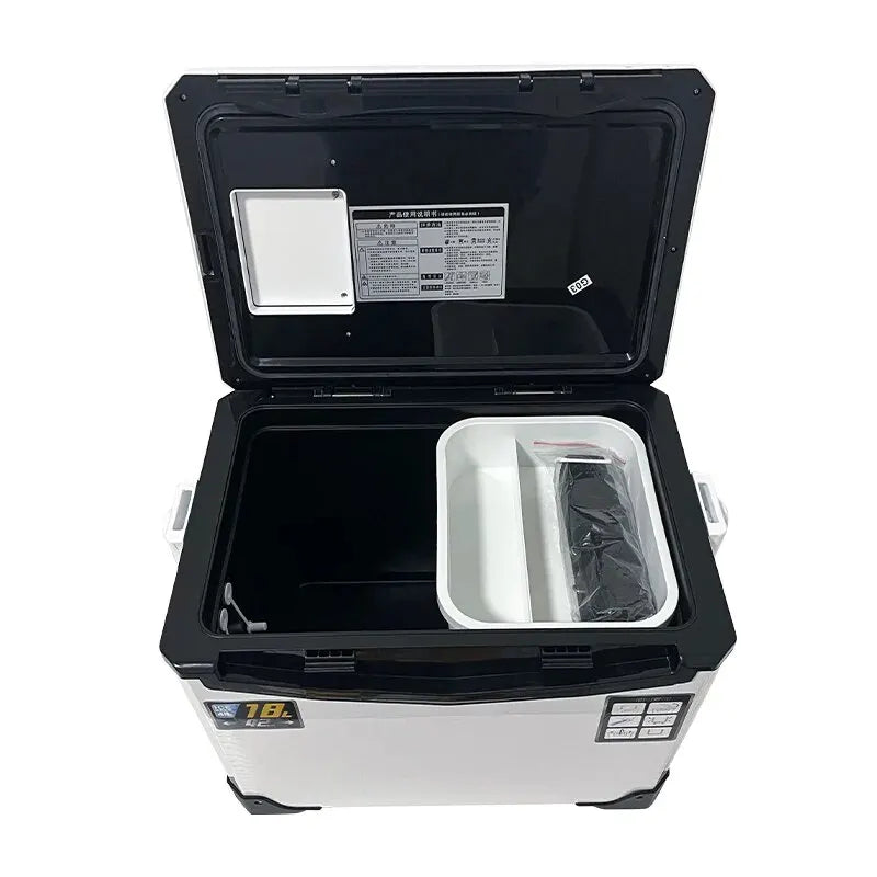 Cooler Box for Fishing with Air Vents and Extended Cold Retention
