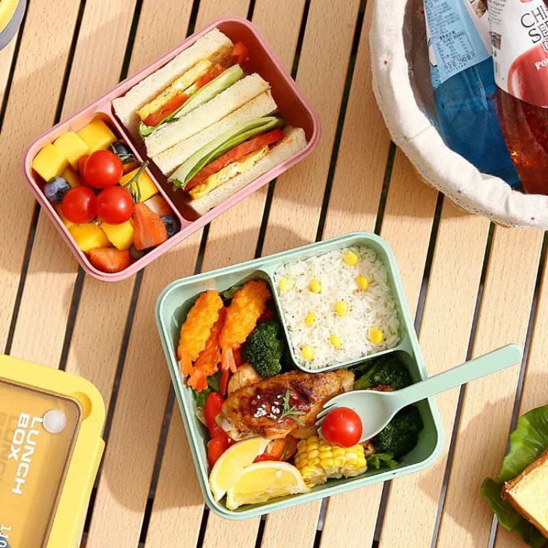 Versatile Lunch Containers – Spill-Resistant with Utensils, Safe for Microwave & Dishwasher
