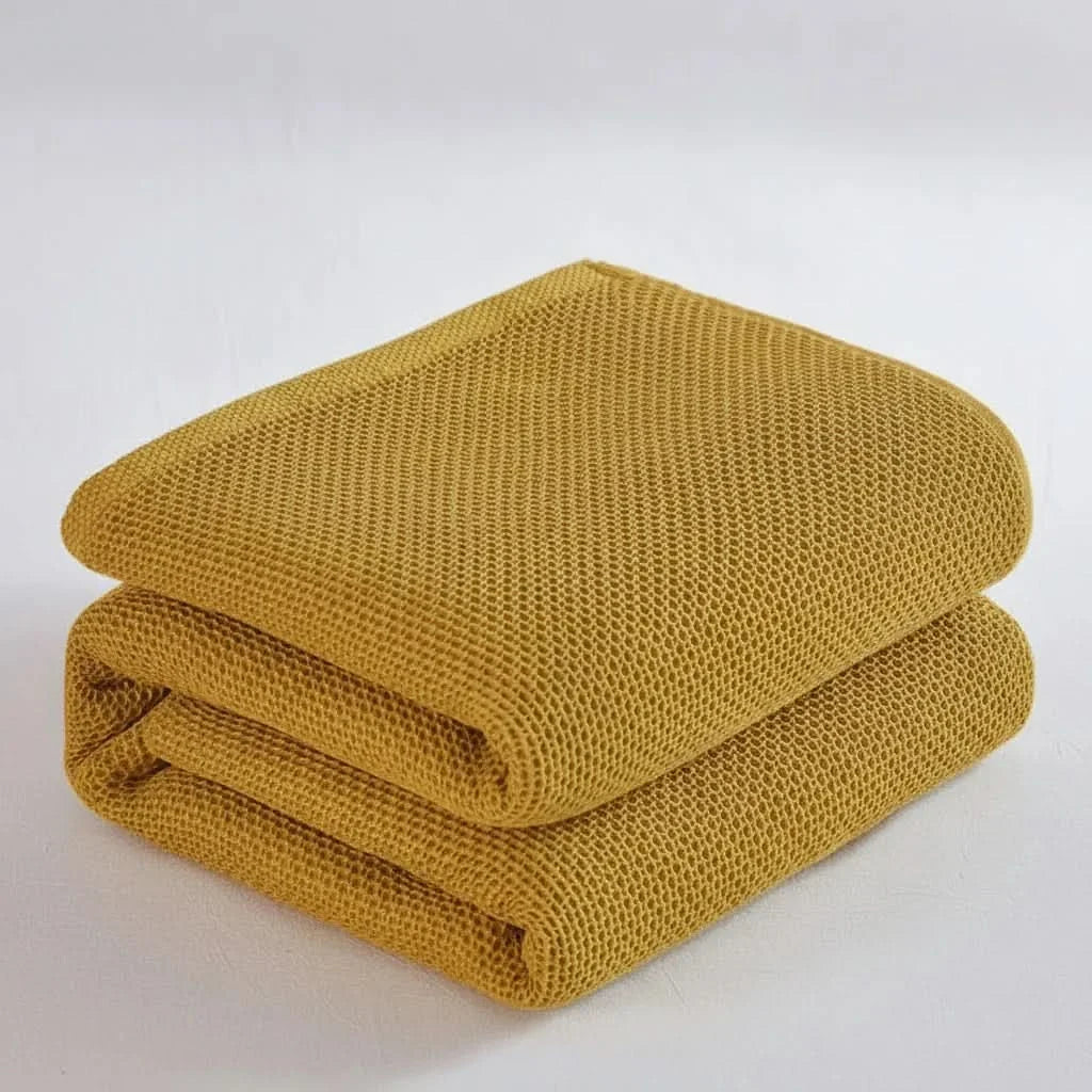 ChicAir – Cozy Muslin Throw Blanket for Home Relaxation