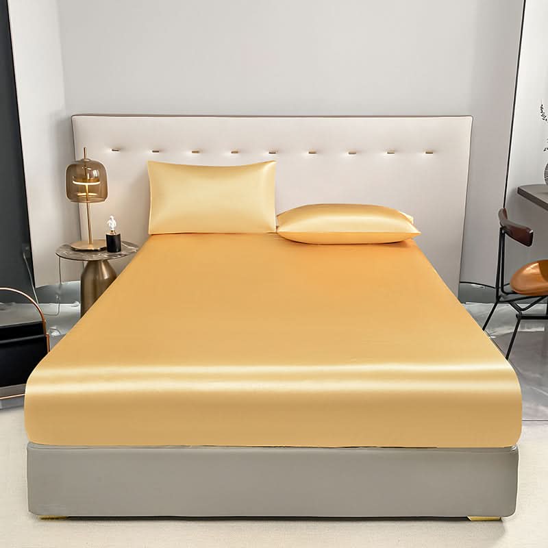AquaGuard – Premium Waterproof Fitted Mattress Protector