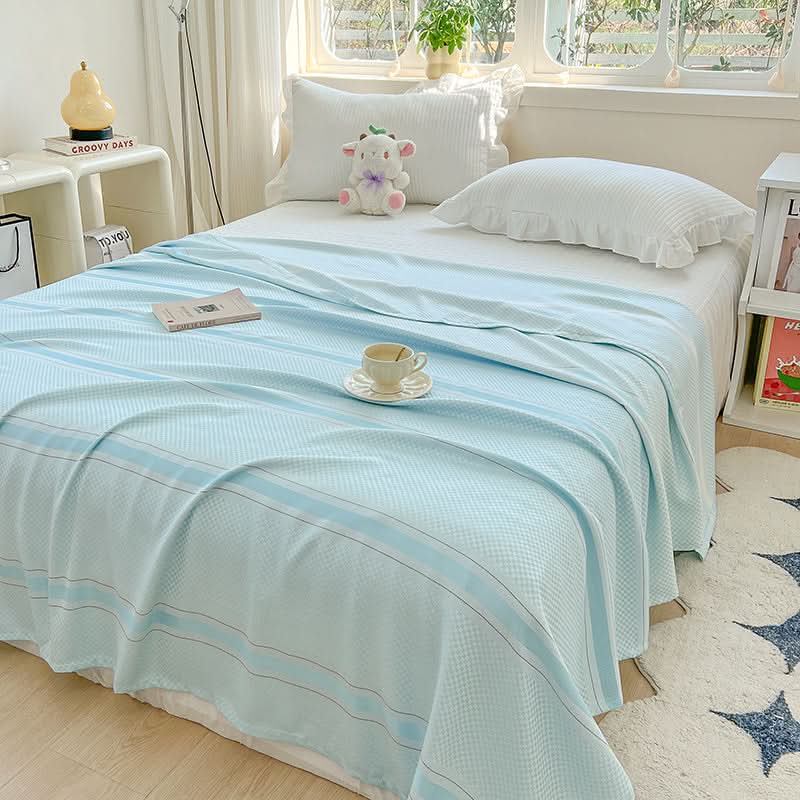 EcoSoft – Lightweight Bamboo Quilt for Refreshing Summer Sleep