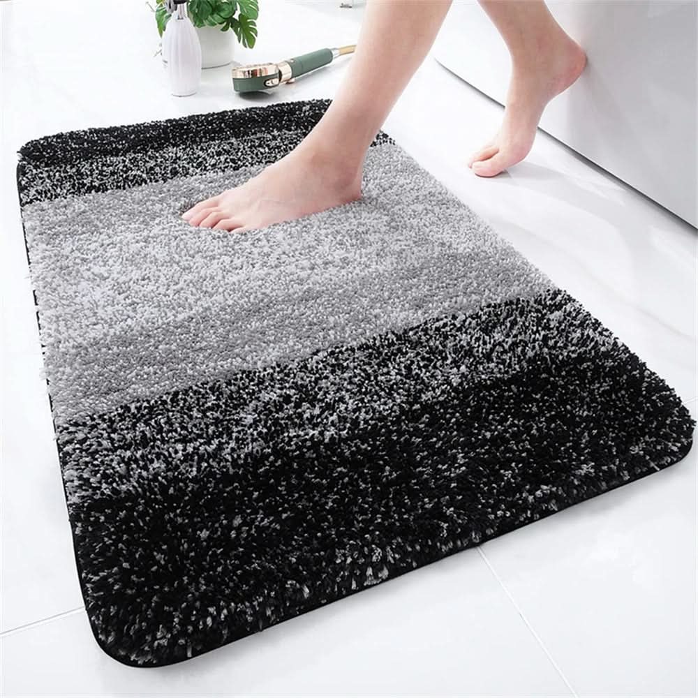 CozyNest – Plush Non-Slip Bathroom Rug for Everyday Use