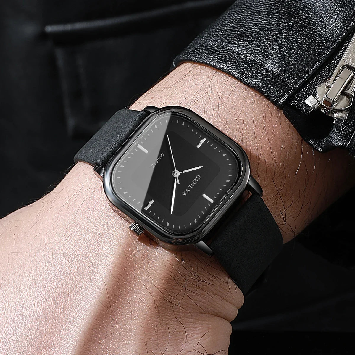 Nexus Square Quartz Watch for Men – Sleek Leather Band, 35mm Dial
