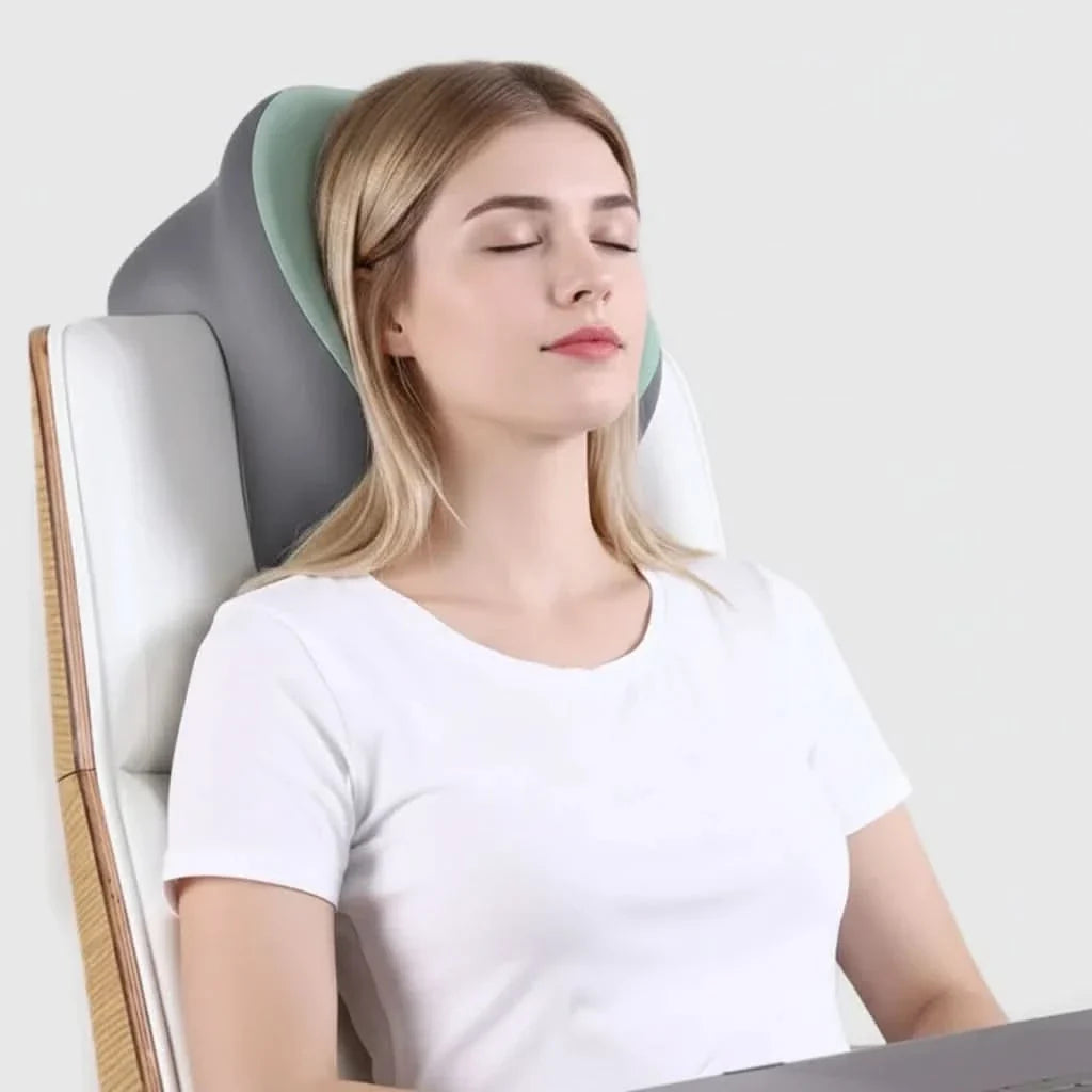 CloudRest – Ergonomic Memory Foam Travel Neck Pillow