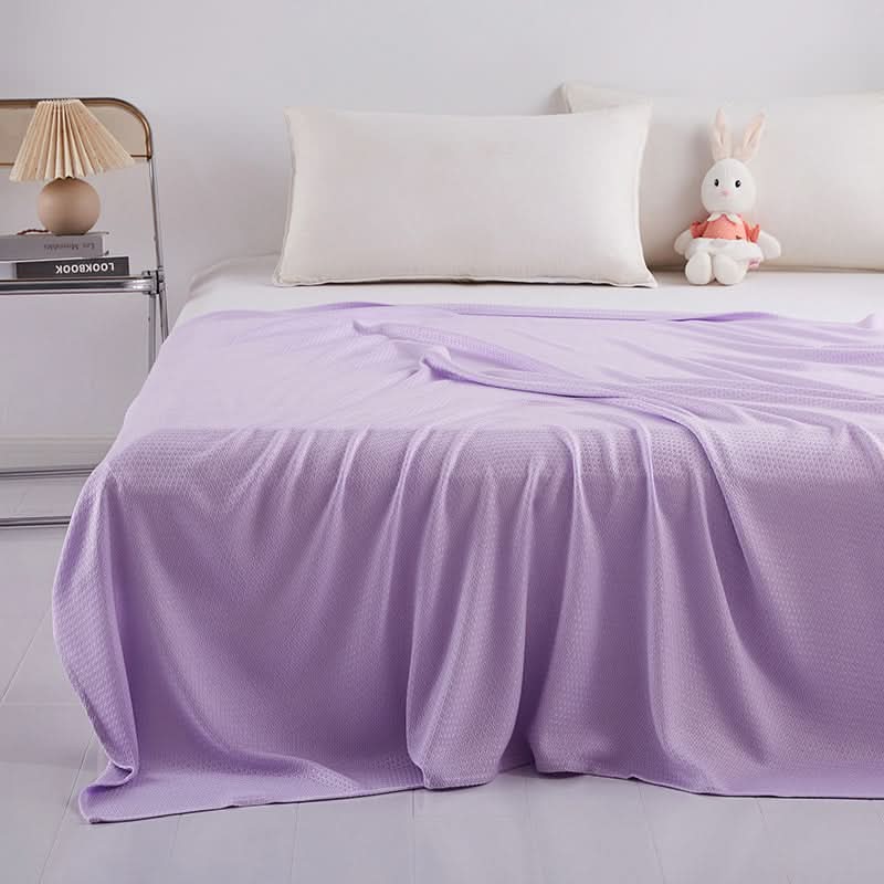EcoComfort – Lightweight Bamboo Fiber Summer Quilt