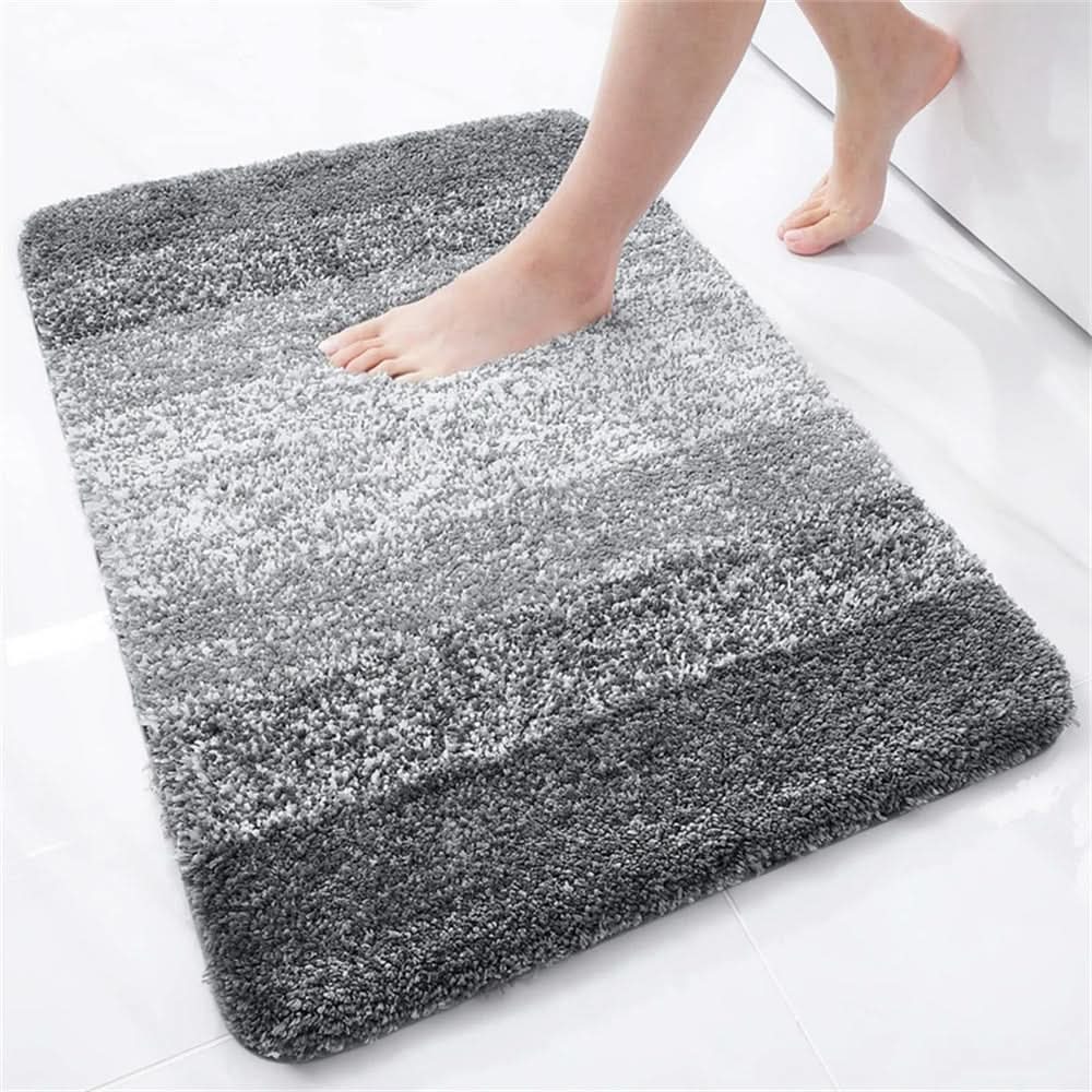 CozyNest – Plush Non-Slip Bathroom Rug for Everyday Use