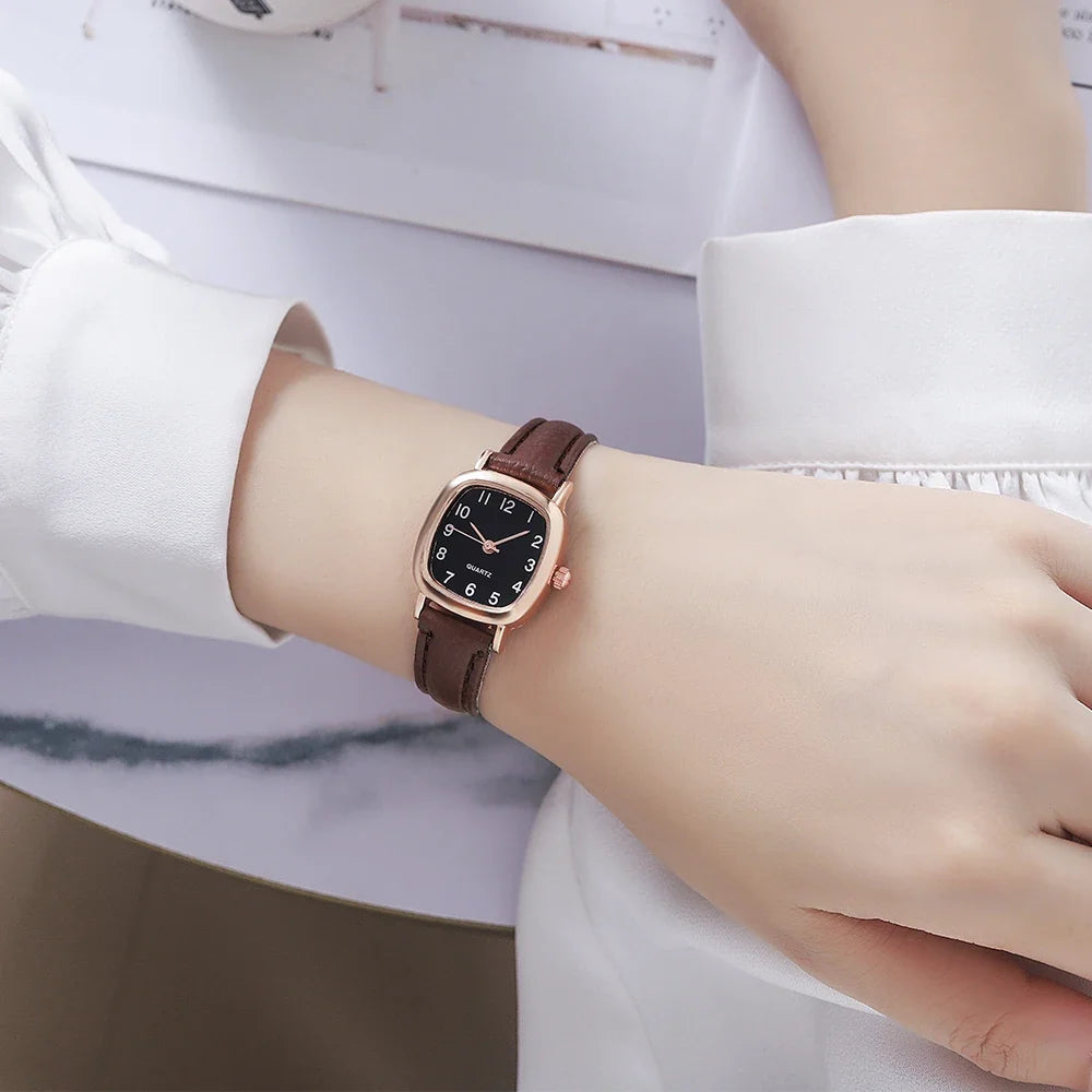 Sophisticated Women's Quartz Timepiece – Leather Strap Analog Watch
