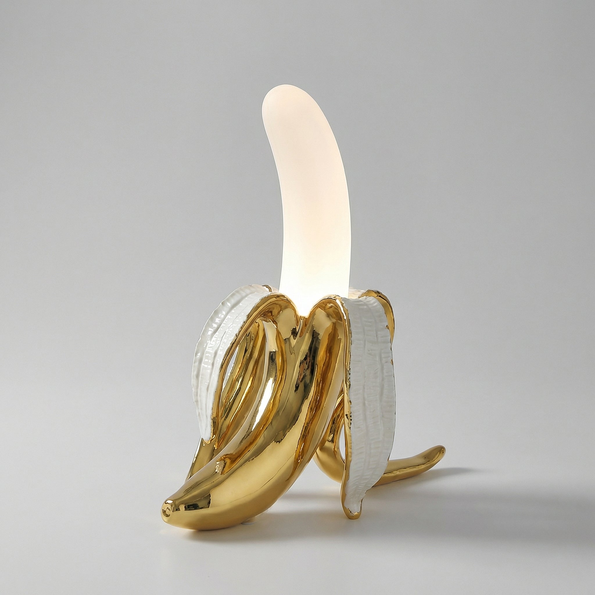 Artistic Table Lamp for Home Décor