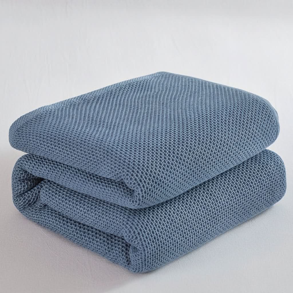 ChicAir – Cozy Muslin Throw Blanket for Home Relaxation