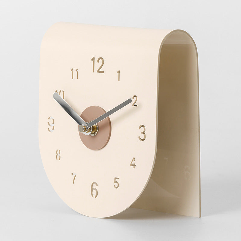 Whispering Time: Elegant Battery-Operated Desk Clock