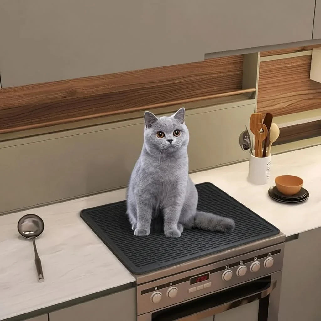 Sleek Silicone Stove Protector for a Neat Cooking Space