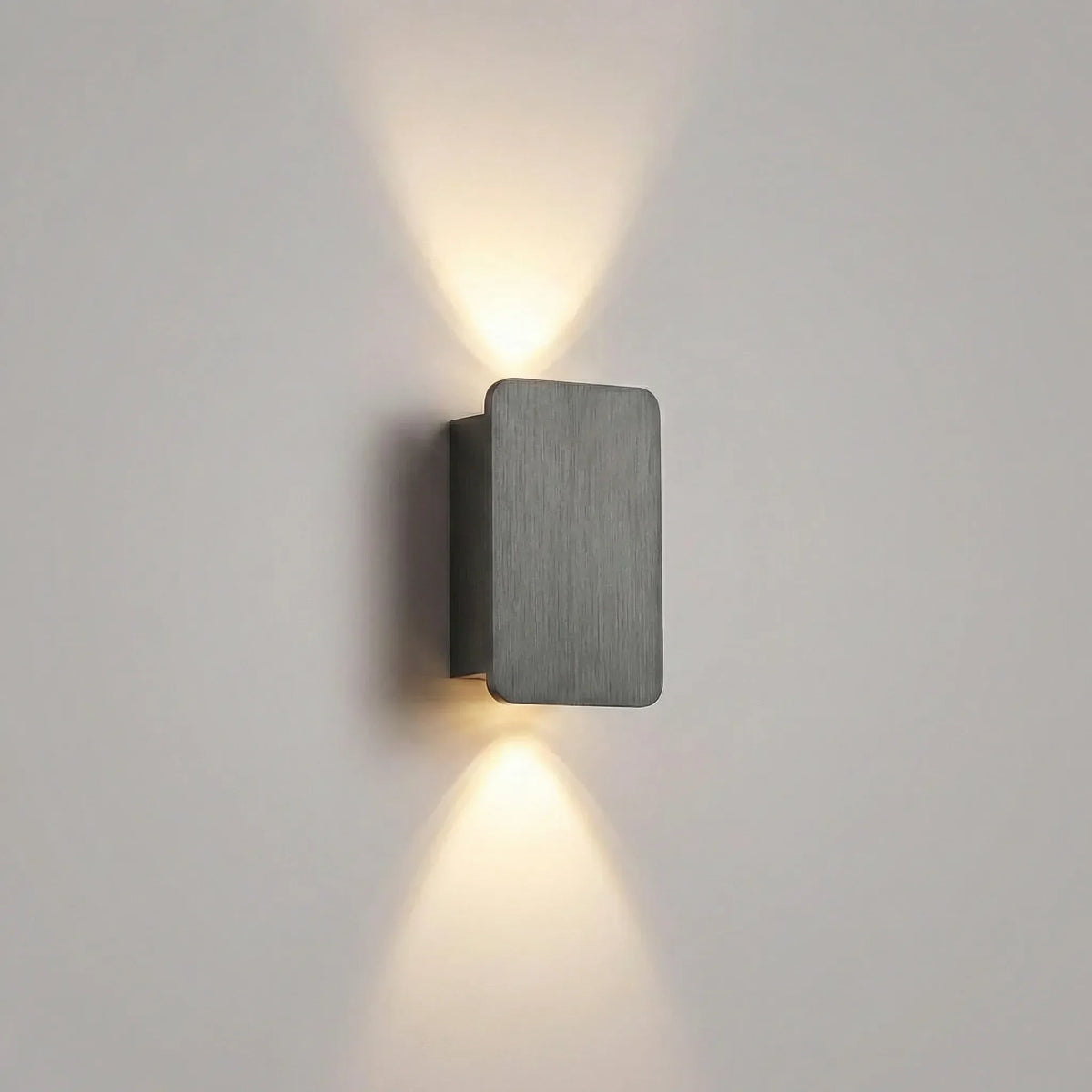 Modern Rectangular Wall Light Fixture - Sleek Design