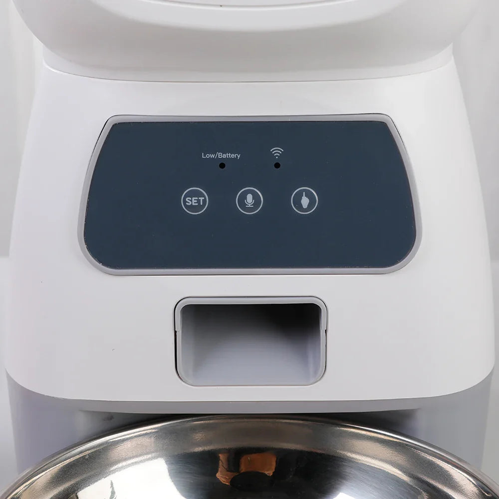Smart Pet Nourisher with Custom Feeding Schedule | Eco-Conscious Design