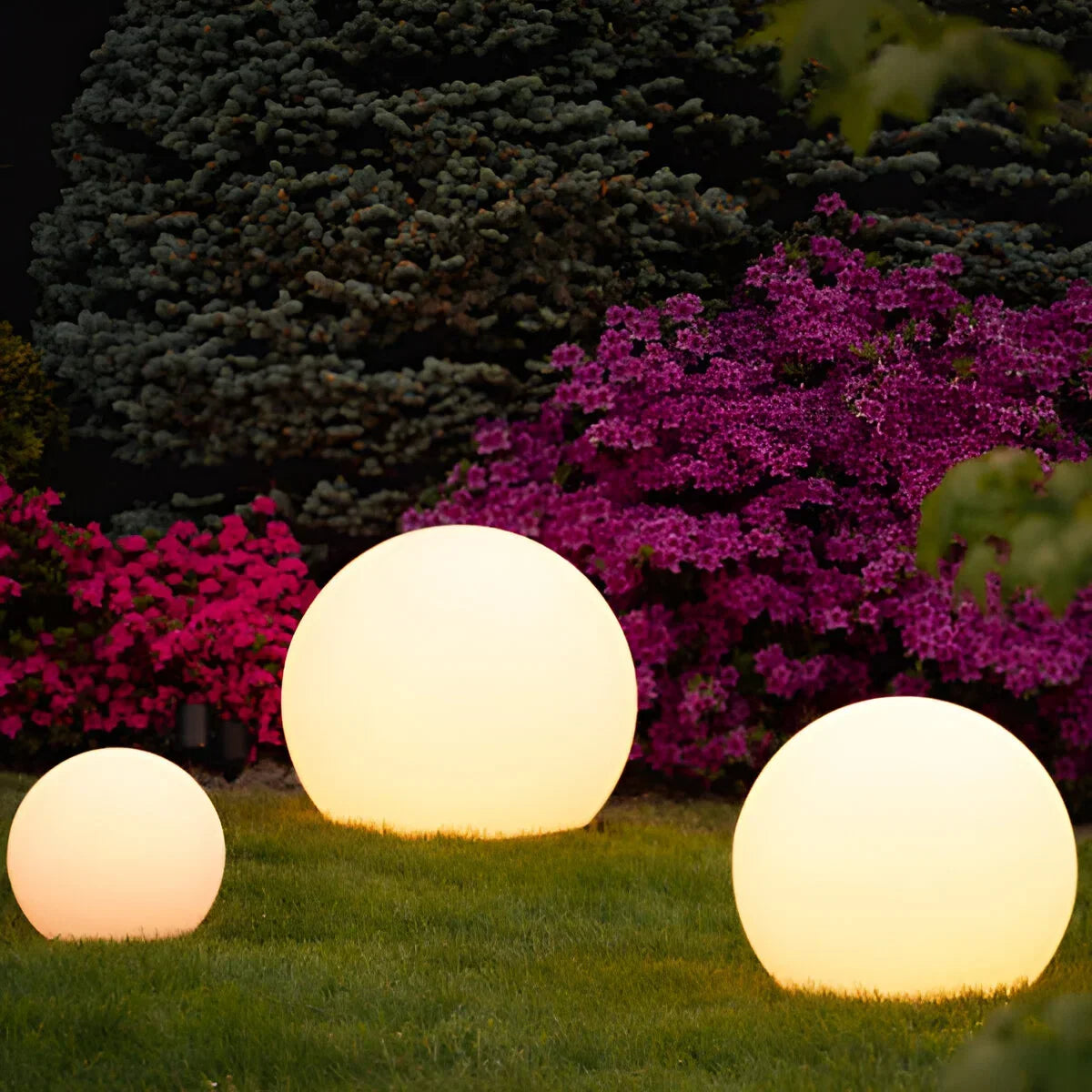 SphereGlow Solar LED Garden Light – Waterproof & Portable