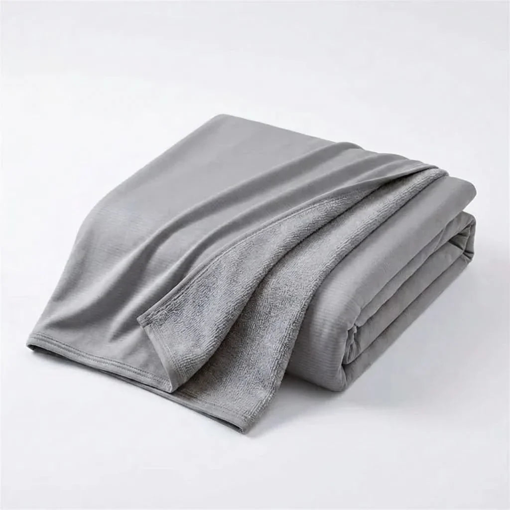ChillEase – Ultra Cooling Sleep Blanket for Comfort