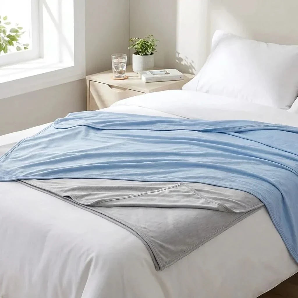 ChillEase – Ultra Cooling Sleep Blanket for Comfort