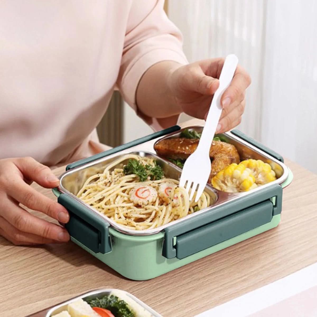 HeatKeeper - Reliable Insulated Food Carrier for Hot Meals Anywhere