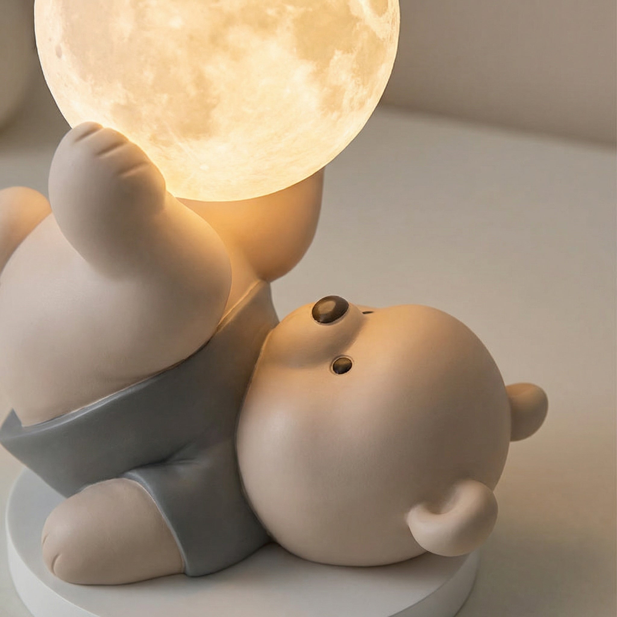Bedside Lamp with Touch Control Functionality