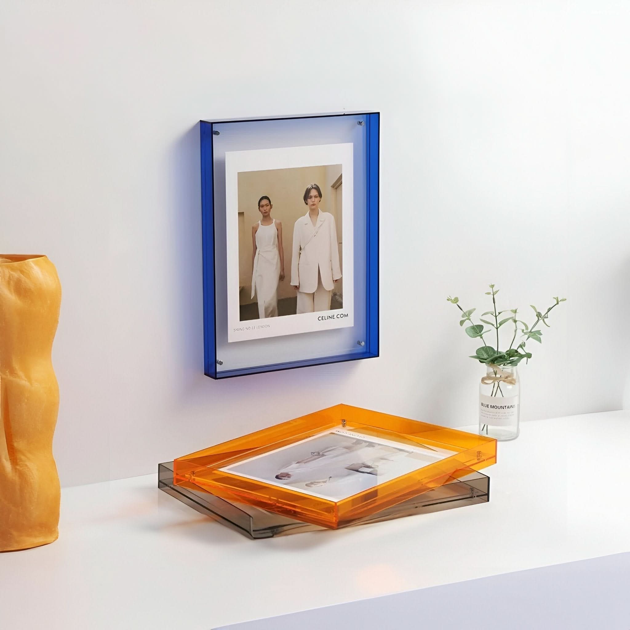 LuminousFrame – Elegant Acrylic Photo Display