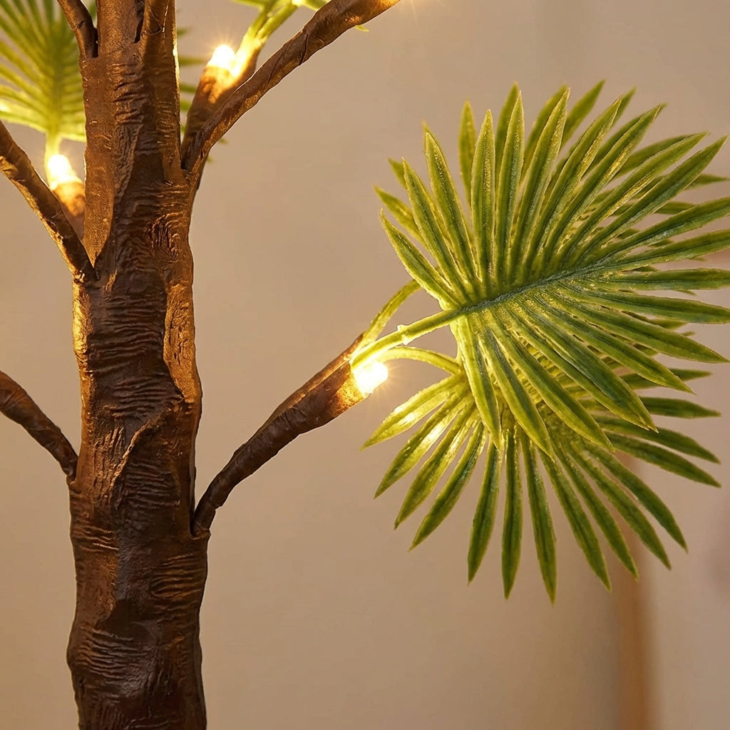 Night Light with Tropical Design - Palm Tree Theme