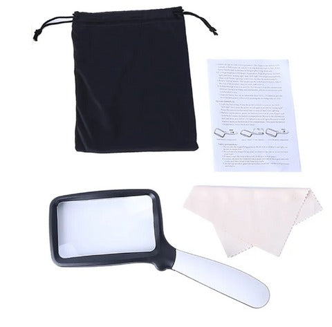 Compact LED Illuminated Reading Magnifier