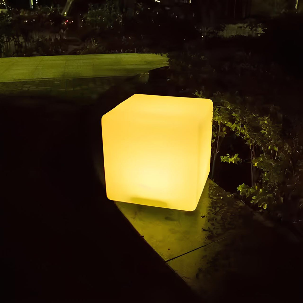 Illuminated Cube Planter - Garden Lighting