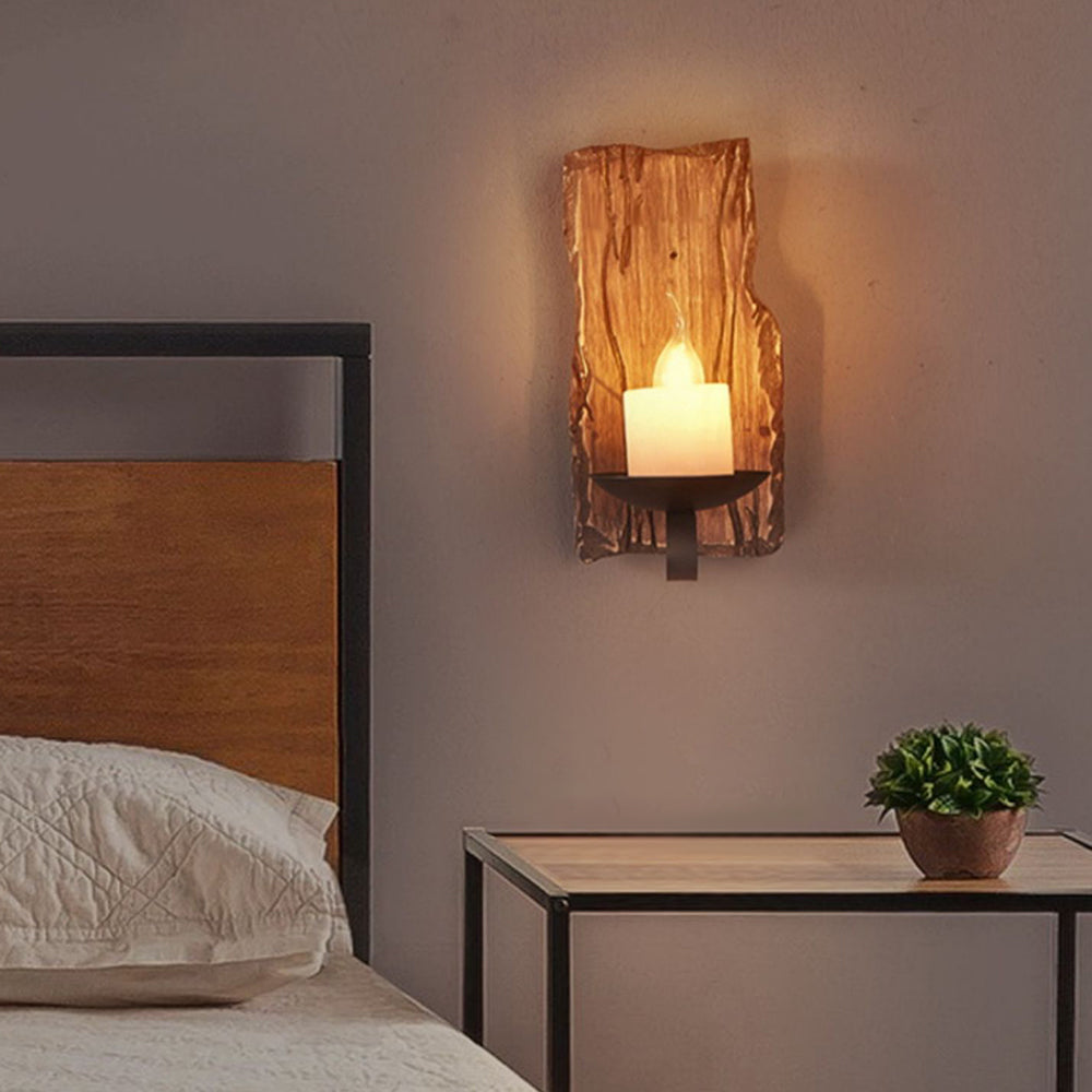 Retro-Inspired Wall Light Fixture
