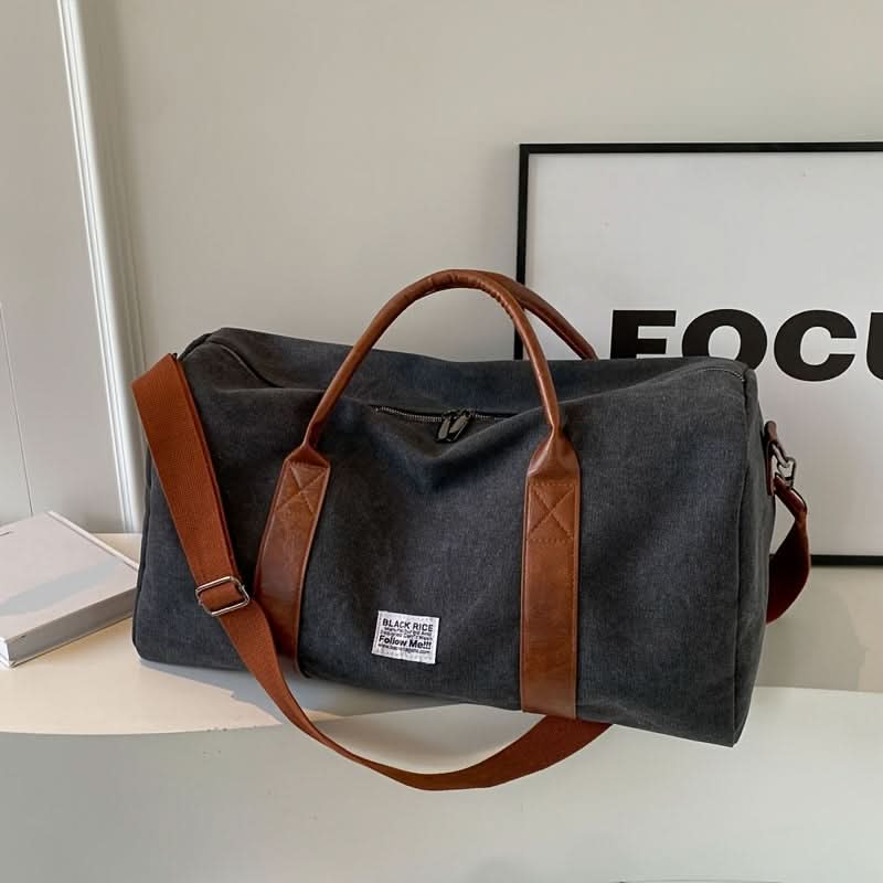Timeless Travel Companion – Vintage-Inspired Weekender Bag