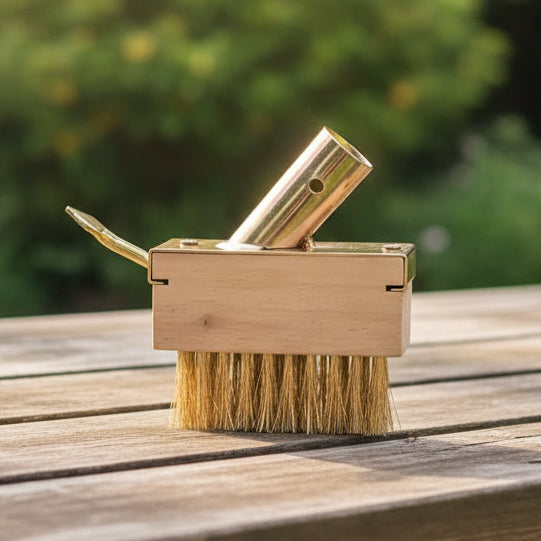 EcoScraper – Long-Handled Manual Weeding Tool for Gaps