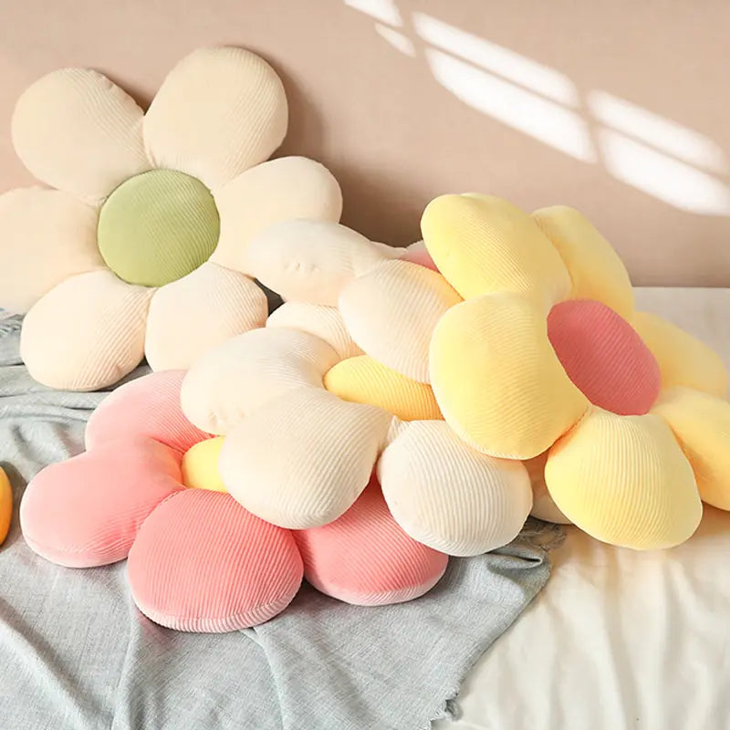 Floral Design Cushion for Comfort - Flower-Shaped Pillow