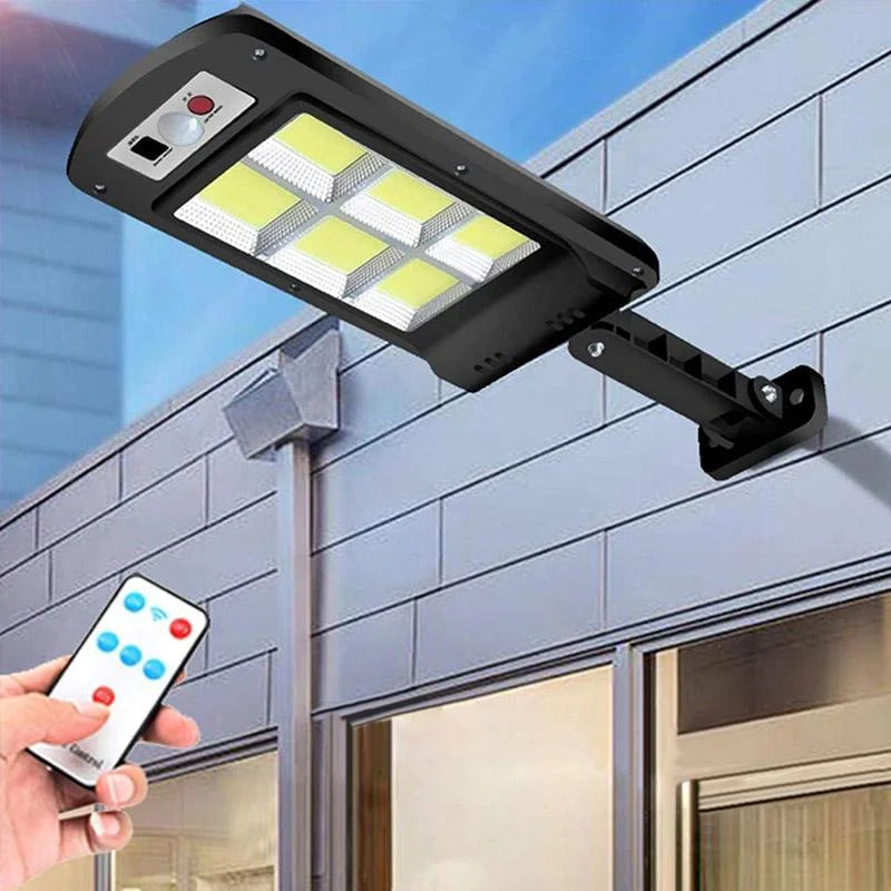 High-Efficiency Solar-Powered Outdoor Light