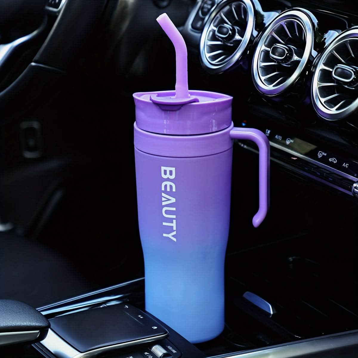 HydroMate – Extra-Large Straw Tumbler for On-the-Go Hydration
