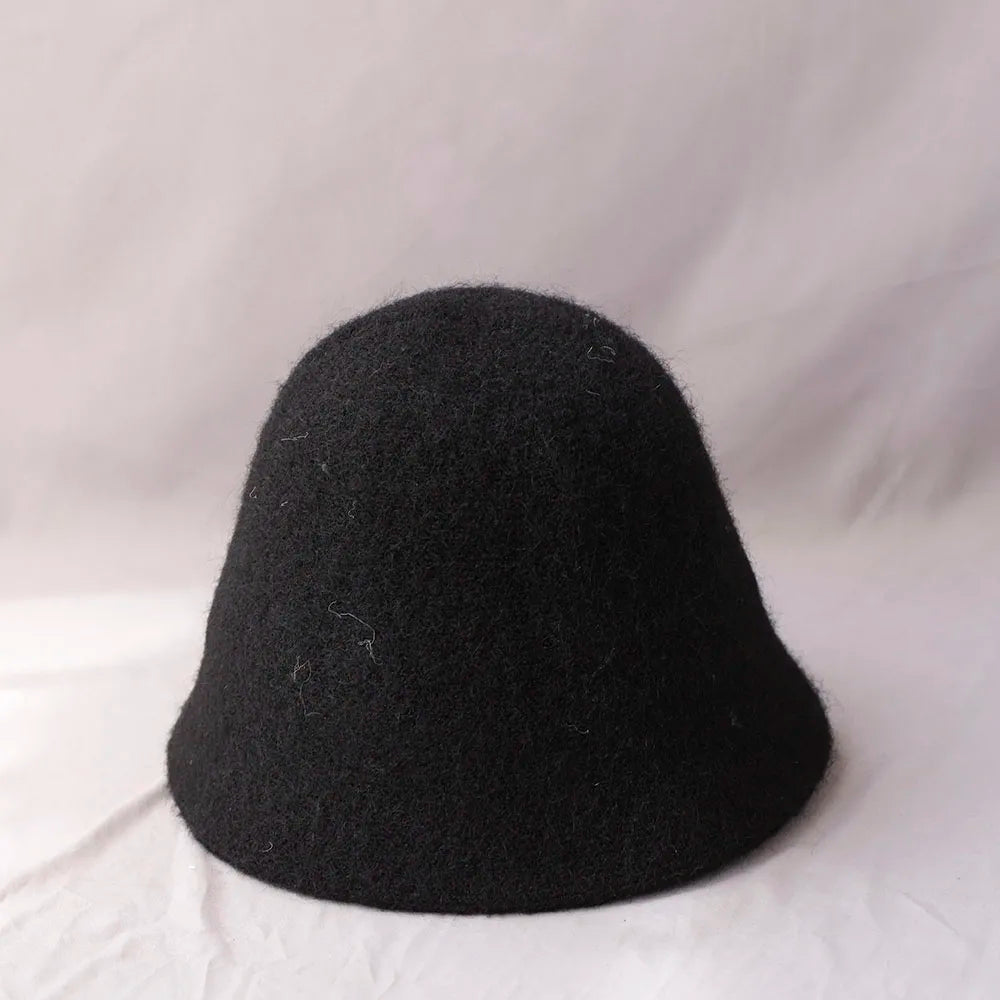 Chic Women's Woolen Bucket Hat for Winter Wear