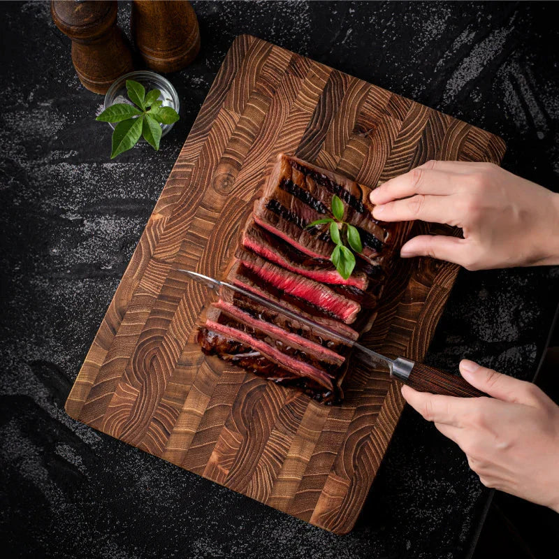 Premium End Grain Cutting Board – The Ultimate Kitchen Companion